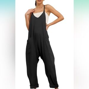 Chic Black Sleeveless Jumpsuit